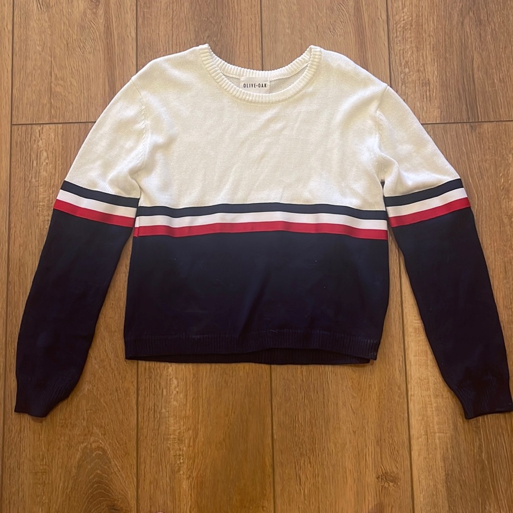 Red, white and blue sweater